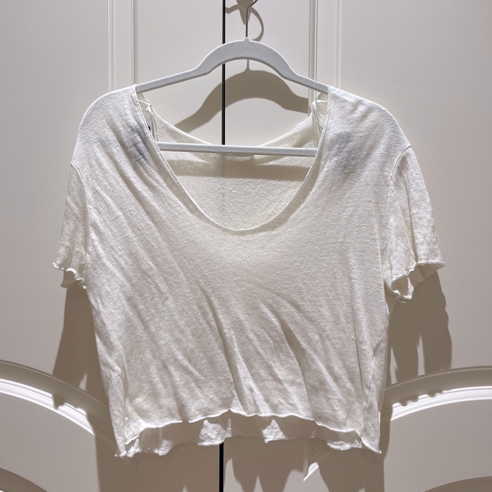 ZARA BASIC WHITE TEE❣️